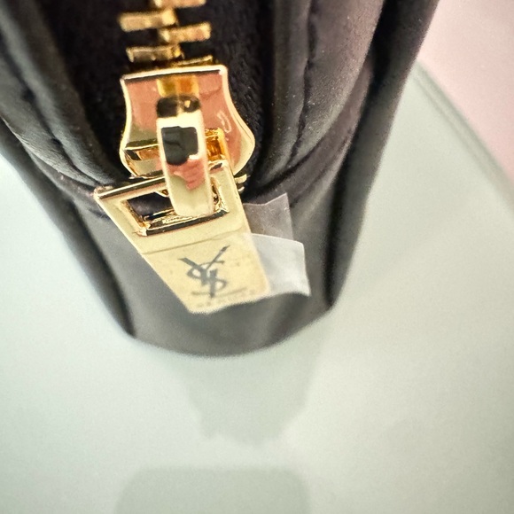 YSL YVES SAINT LAURENT Black Beaute Cosmetic Pouch with Studded Gold Accents New - Picture 8 of 15